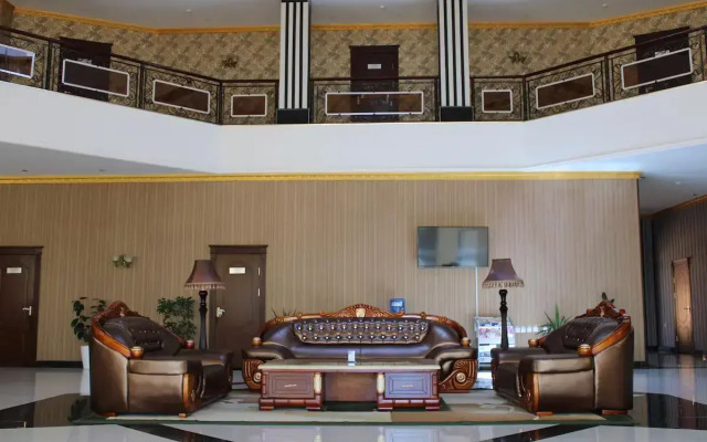 Zarafshan Grand Hotel