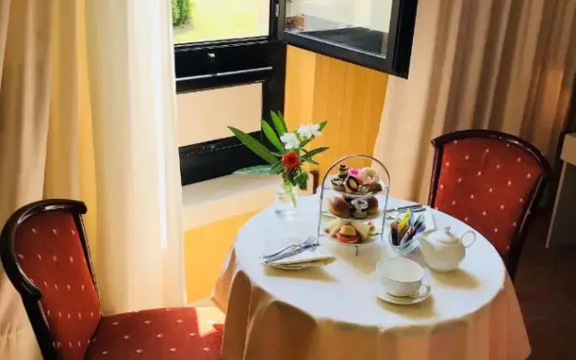 Hotel Maxim