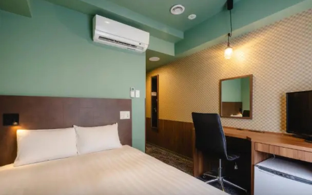 Small (semi-double) room 사진 2