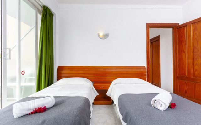 Aparthotel Africamar