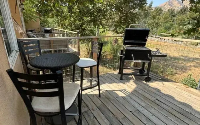 Sequoia Riverfront Cabins