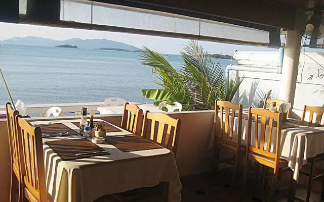 Bangrak Samui Beach Resort