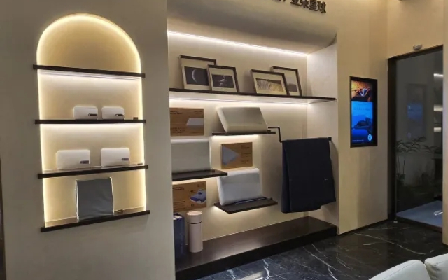 Wuxi National Software Park Zhenze Road Atour Hotel
