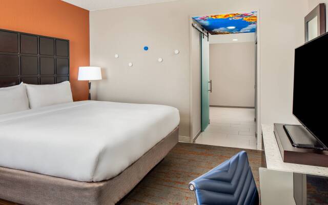 Renaissance Indianapolis North Hotel