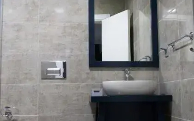 Alacati Albatross Hotel
