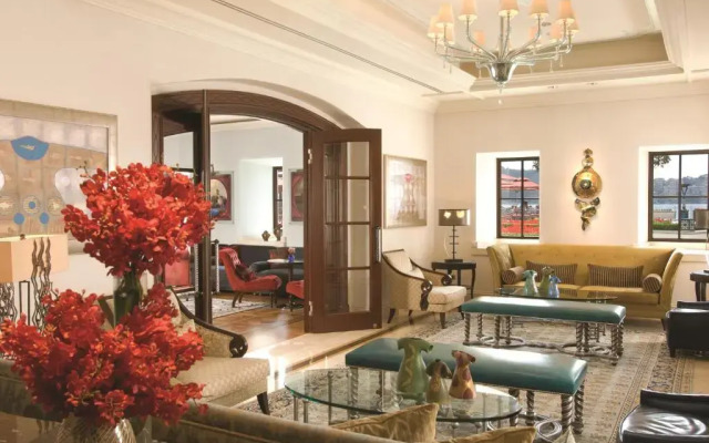 Four Seasons Hotel Istanbul at the Bosphorus
