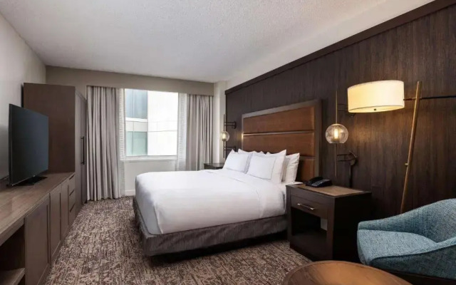 DoubleTree Suites by Hilton Austin Downtown Capitol
