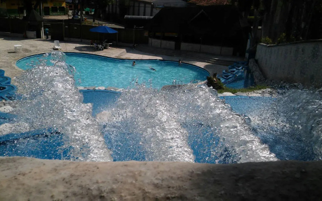 Sol Plaza