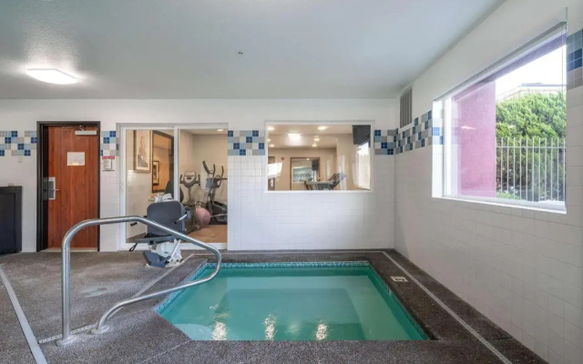 Best Western Lake Oswego/Portland Hotel & Suites