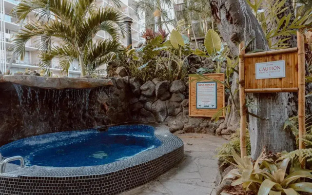 White Sands Hotel