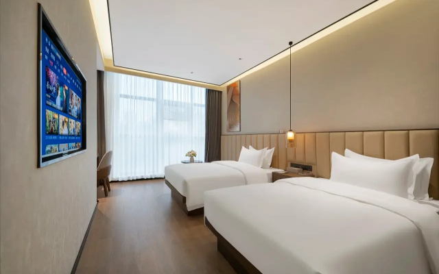 Pingdingshan Liyun Fenglong Hotel