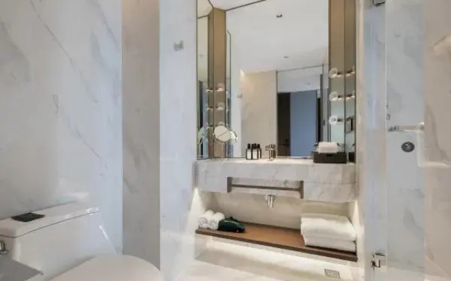 Отель Grand Madison Hangzhou  Yuedonghu Hotel