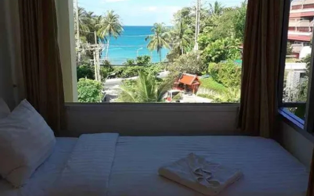 Porterhouse Beach Hotel