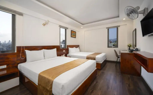 Отель Waikiki Beach Hotel Da Nang instead of Connect