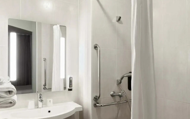 B&B HOTEL Noisy-le-Grand