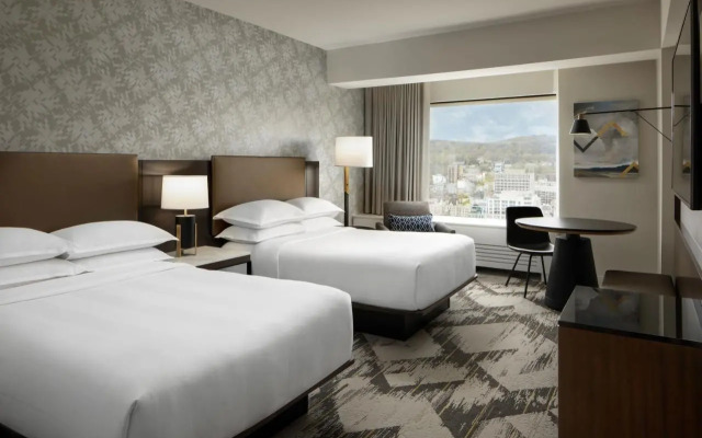 Le Centre Sheraton Montreal Hotel