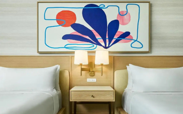 The Highland Dallas, Curio Collection by Hilton