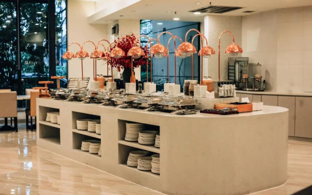 Holiday Inn Express Shanghai Putuo by IHG