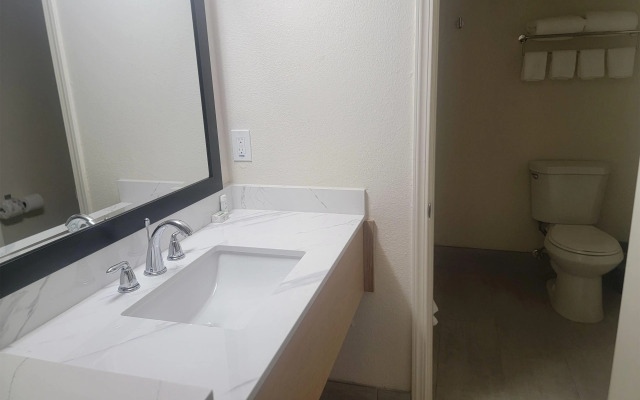 Ramada by Wyndham Merced