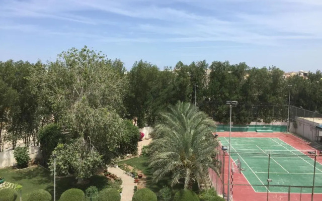 Hotel Al Madinah Holiday