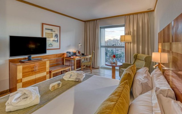 Senator Parque Central Hotel