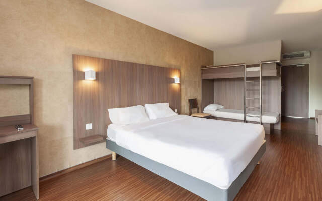 B&B HOTEL Saint-Jean de Luz