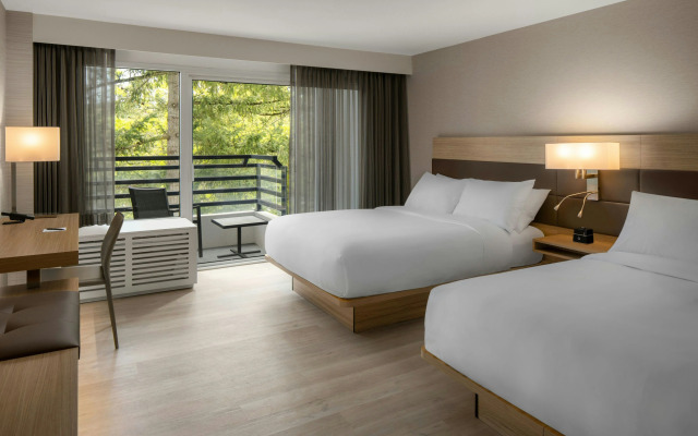 AC Hotel by Marriott Portland Lake Oswego