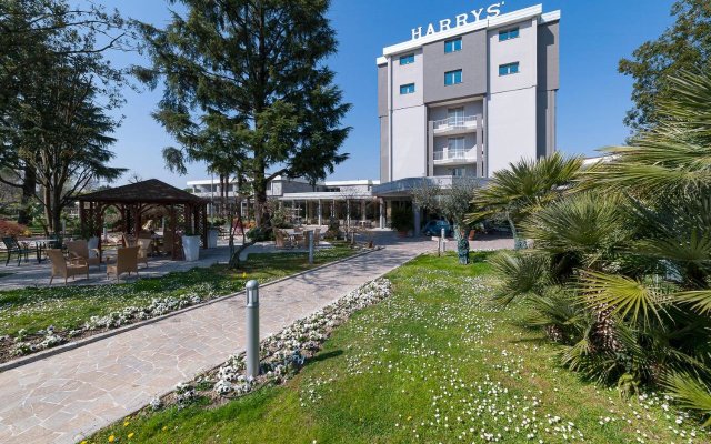 Hotel Harrys' Garden