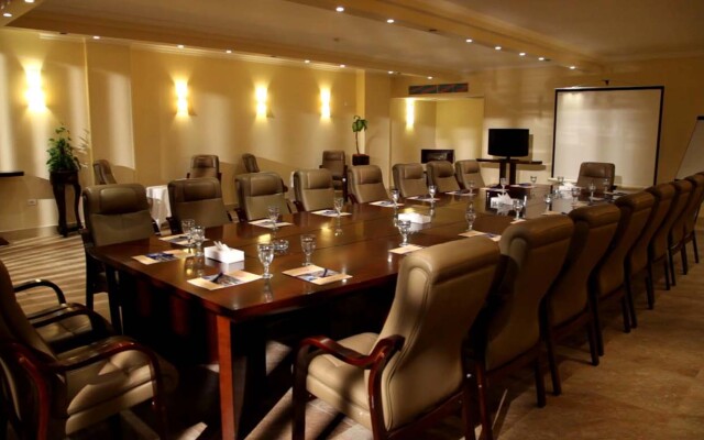 AMC Royal Hotel & Spa