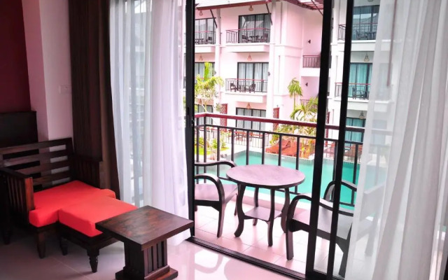Navatara Phuket Resort