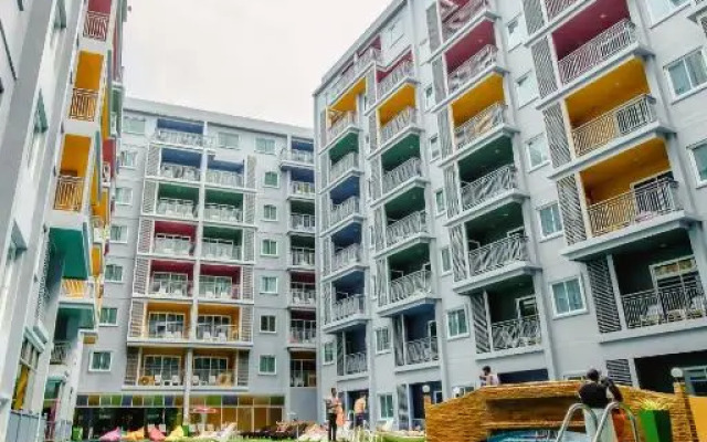 Elite Suites Patong Hotel