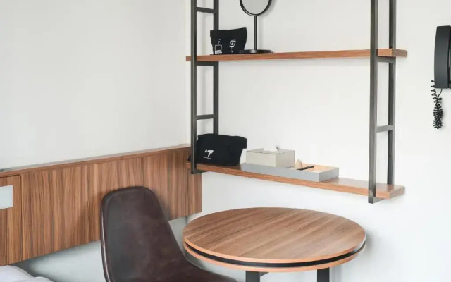 Vessel Inn Namba