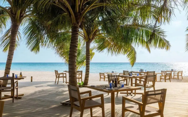 Jawakara Islands Maldives Resort