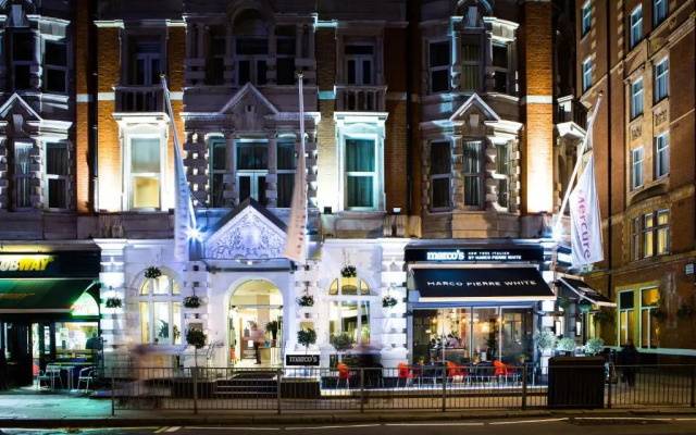 London Bloomsbury Square Hotel