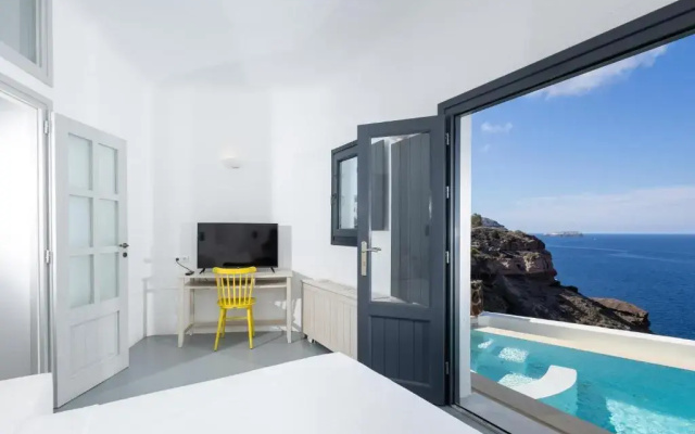 Отель Grand Ambassador Santorini