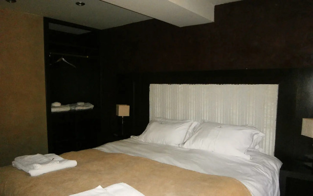 Bahia Paraiso Apart & Suites