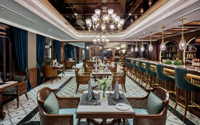 Peridot Grand Luxury Boutique Hotel