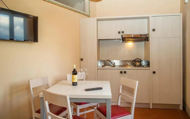 Villa Norcenni Aparthotel