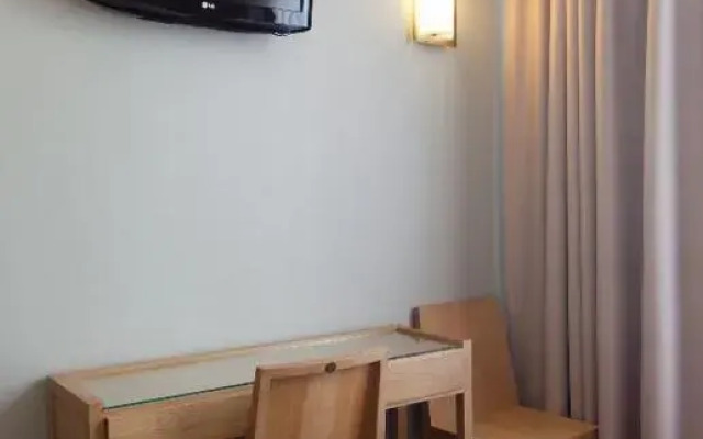 Hotel Cosmotel