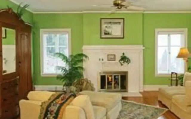 The Villa Bed & Breakfast - Adults Only