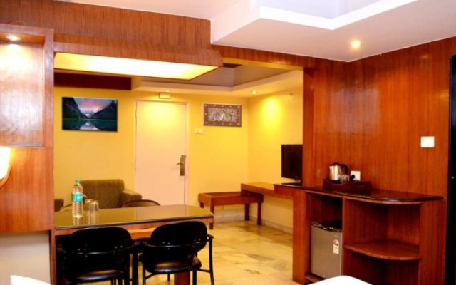 OYO 457 Hotel Mittal Residency