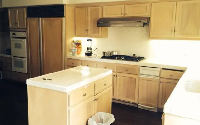 Private Bungalow at 5 Star Resort 2 Rooms Suite