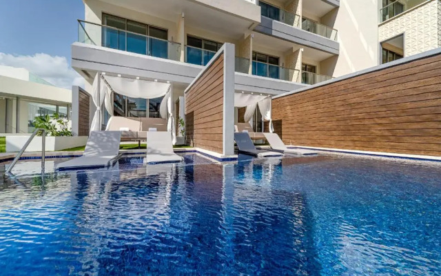 Planet Hollywood Adult Scene Cancun, An Autograph Collection All Inclusive Resort - Adults Only