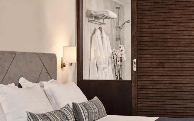 Kontokali Bay Resort & Spa