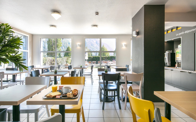 B&B HOTEL SAINT-JEAN de Maurienne