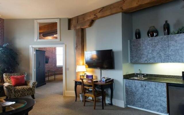 Lancaster Arts Hotel