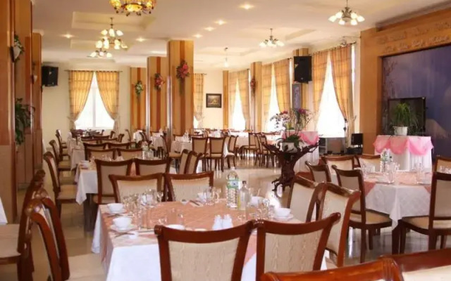 Hung Vuong Hotel