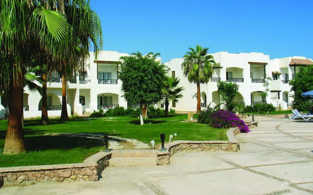 Poinciana Sharm Resort  Apartments