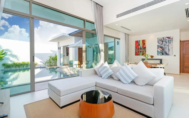 Escape Villas at Shambhala Grand