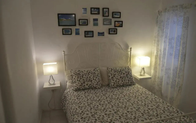 Little Surf House Hostel